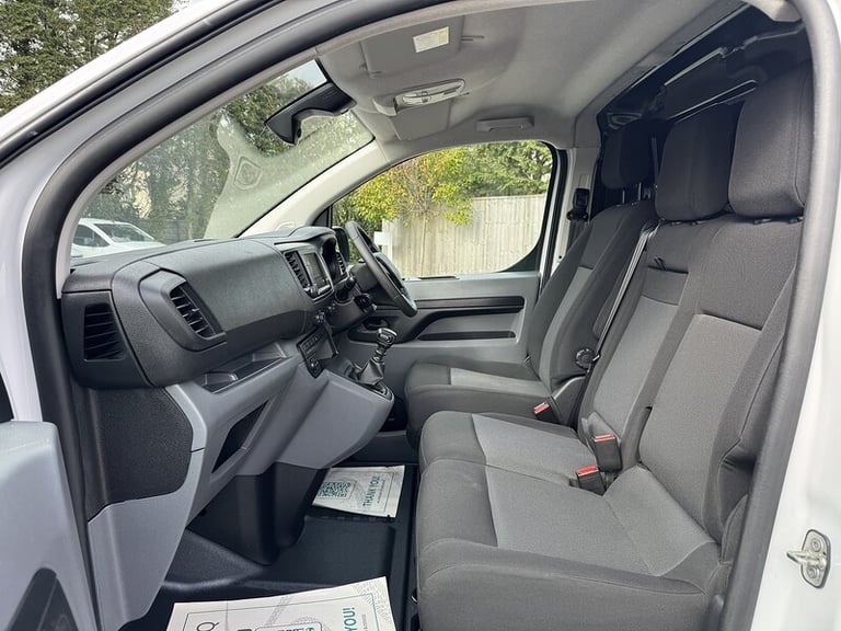 2022 Citroen Dispatch BlueHDi 1400 Enterprise Pro M Panel Van Diesel Manual