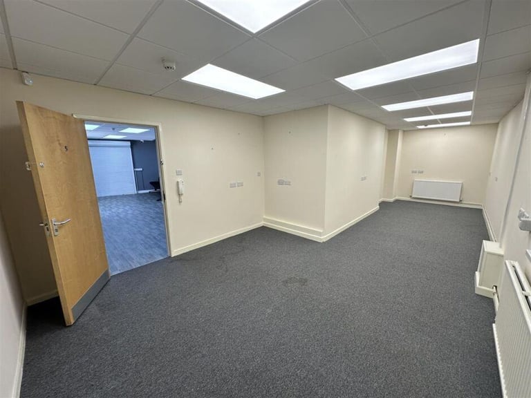 INCLUSIVE OFFICE SPACE TO LET 