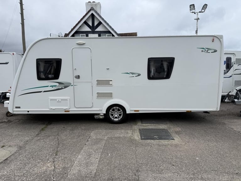2014 ELDDIS Xplore 574 4 Berth fixed, single beds, motor mover