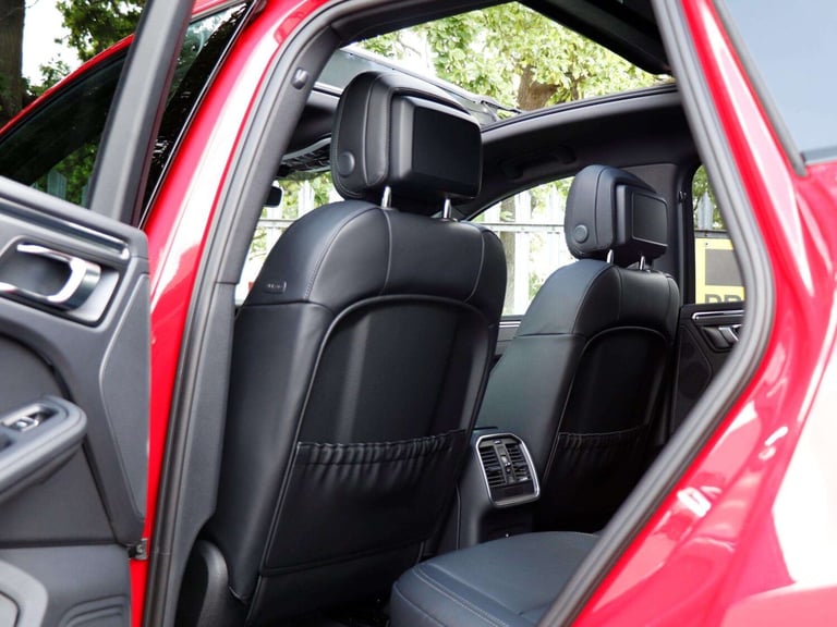 2025 Porsche Macan 5dr PDK ESTATE PETROL Automatic