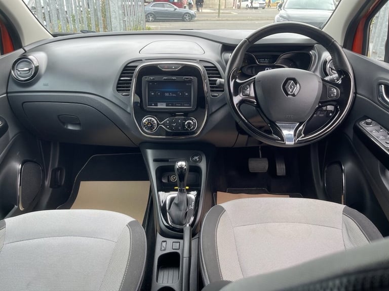 2014 Renault Captur 1.5 dCi Dynamique S MediaNav SUV 5dr Diesel EDC Euro 5 (90 ps) HATCHBACK Dies...