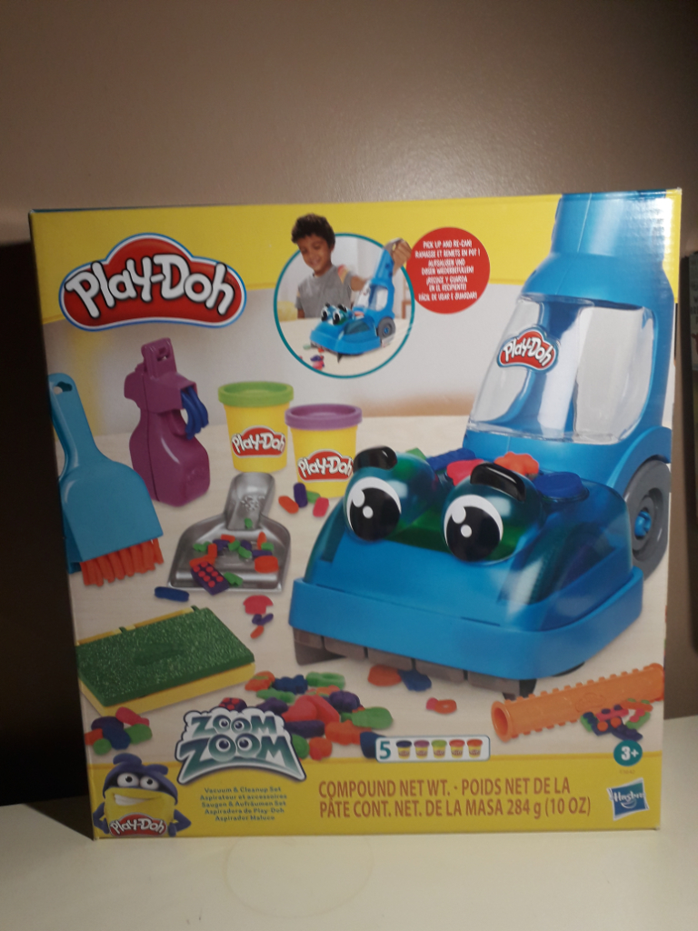 Play doh vacuum, in Grimsby, Lincolnshire