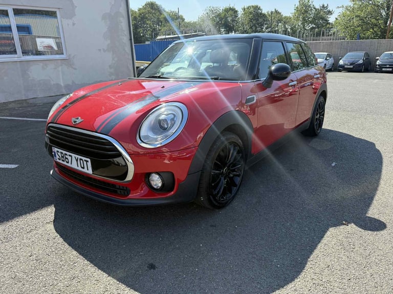 image for 2017 MINI Clubman 1.5 Cooper Black Pack 6dr ESTATE Petrol Manual