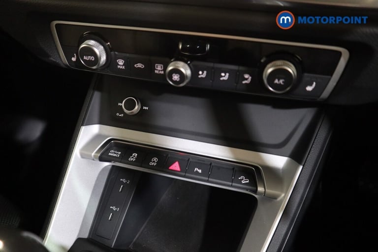 2022 Audi Q3 35 TFSI Sport 5dr SUV Petrol Manual