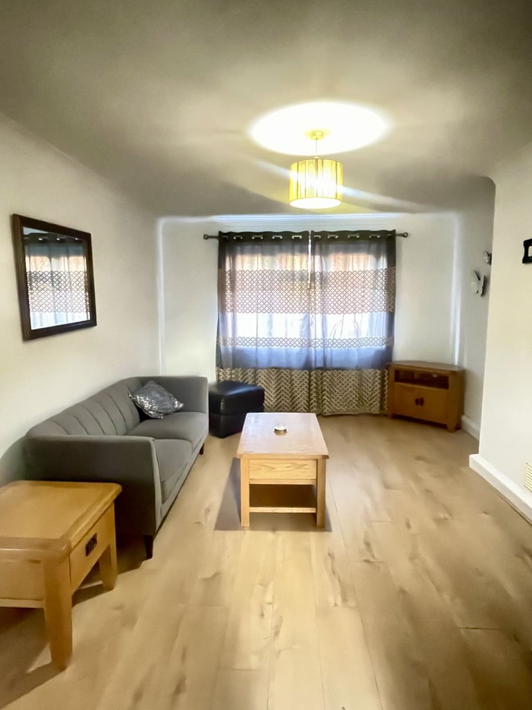 1 Bedroom Flat to rent -Windsor
