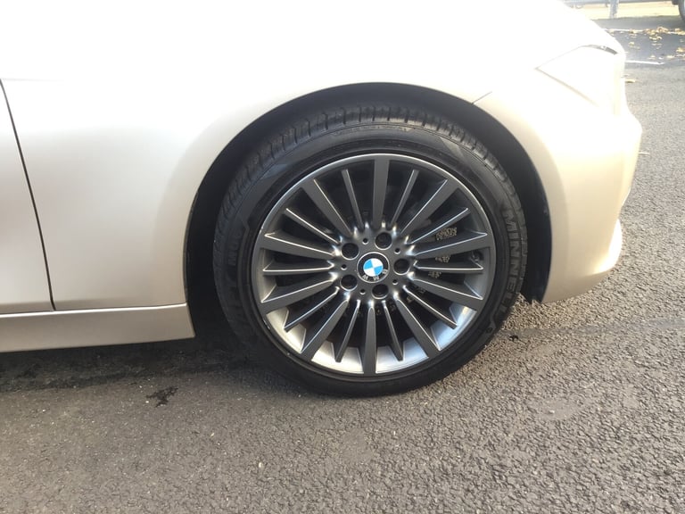 2013 BMW 3 Series 320d Luxury 4dr Step Auto SALOON Diesel Automatic