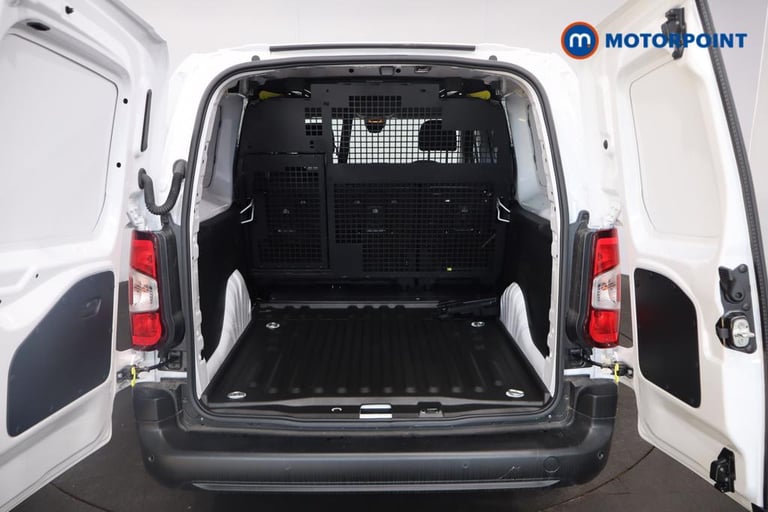 2025 Citroen Berlingo 1.5 BlueHDi 100ps Crew Van Enterprise Crew Bus Diesel Manual