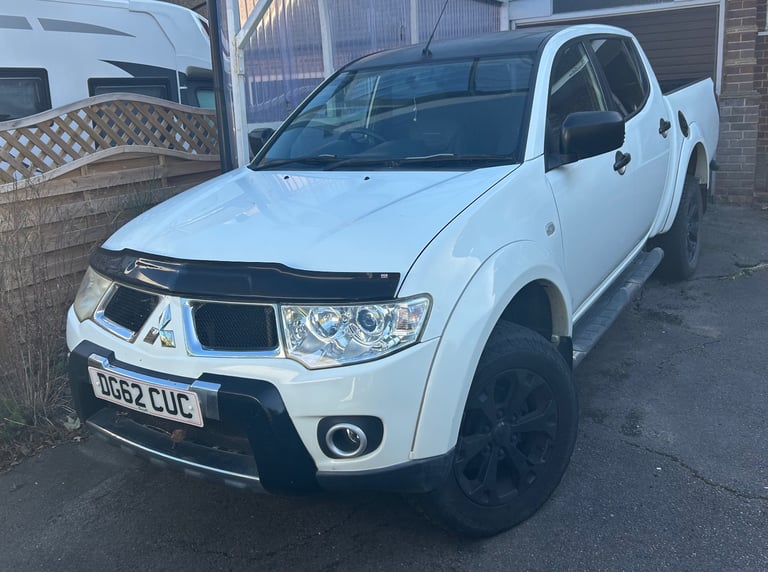 image for Mitsubishi, L200, Pick Up, 2012, Manual, 2477 (cc)