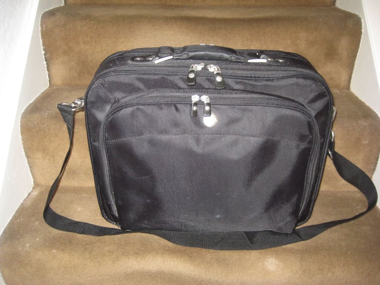 image for Dell Professional Black Fabric Laptop Case for £7.00