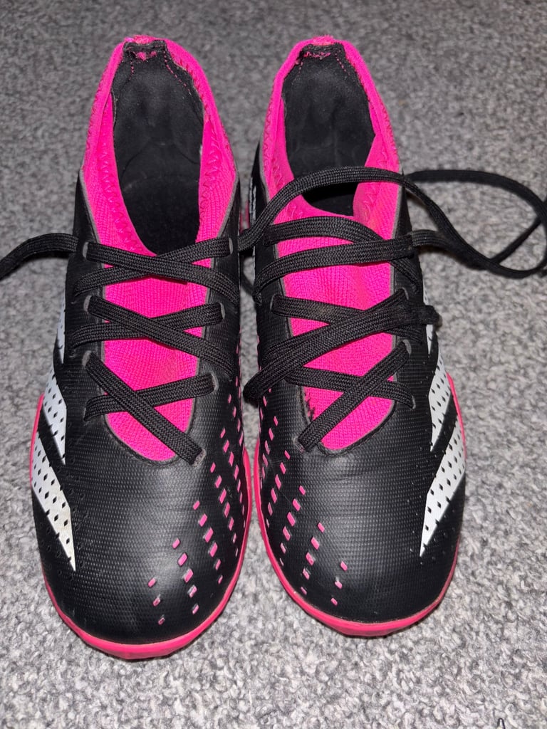 Boys Adidas predator boots 