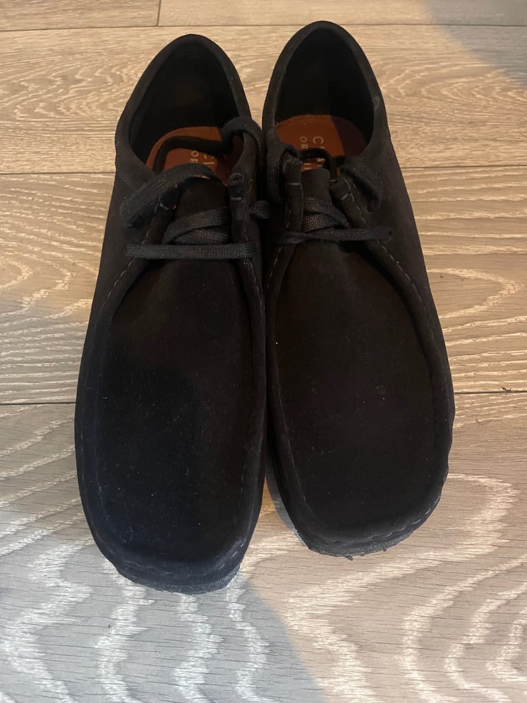 image for Men’s Clarks wallabees