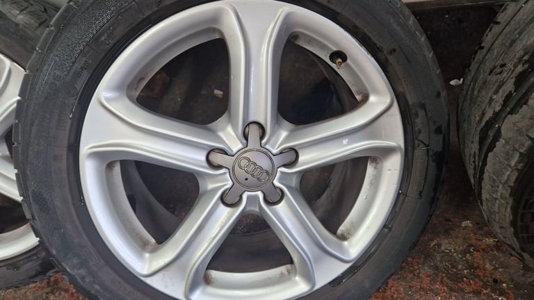 17 inch Audi A4 A5 alloy wheels fit T4 vito ..
