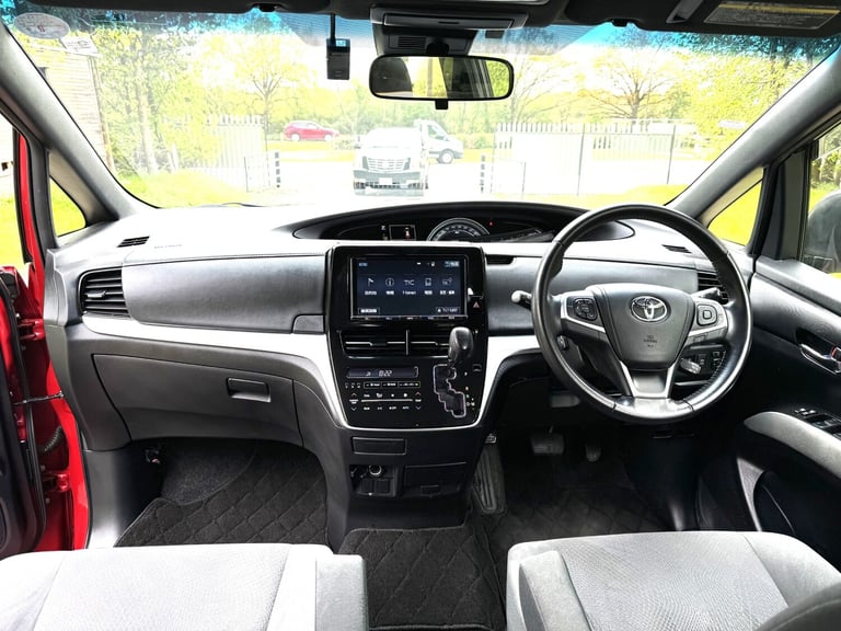 FRESH IMPORT 66 PLATE NEW SHAPE TOYOTA ESTIMA AERAS PETROL 4WD ULEZ COMPLIANT