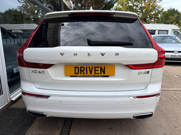 2017 Volvo XC60 2.0 D4 Inscription 5dr AWD Geartronic ESTATE DIESEL Automatic