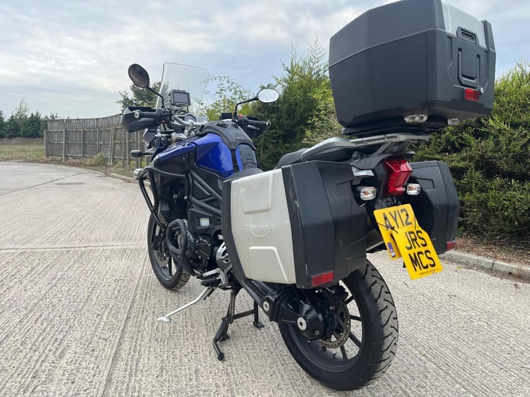 2012 12 TRIUMPH EXPLORER 1215 BLUE TIGER 1200 ADVENTURE TOURER FULL LUGGAGE
