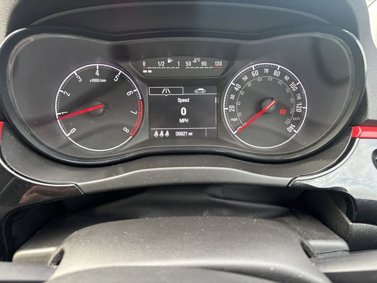 2018 Vauxhall Corsa 1.4 SRi Nav 5dr HATCHBACK PETROL Manual