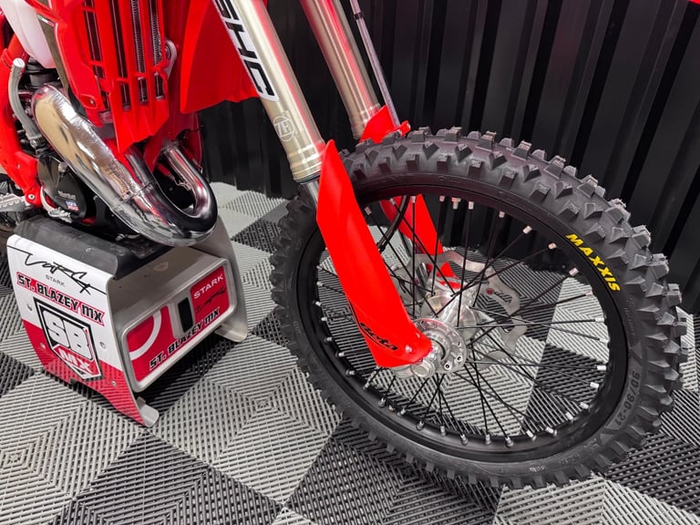 2026 BETA RR 125 X-PRO 2 STROKE ENDURO BIKE 