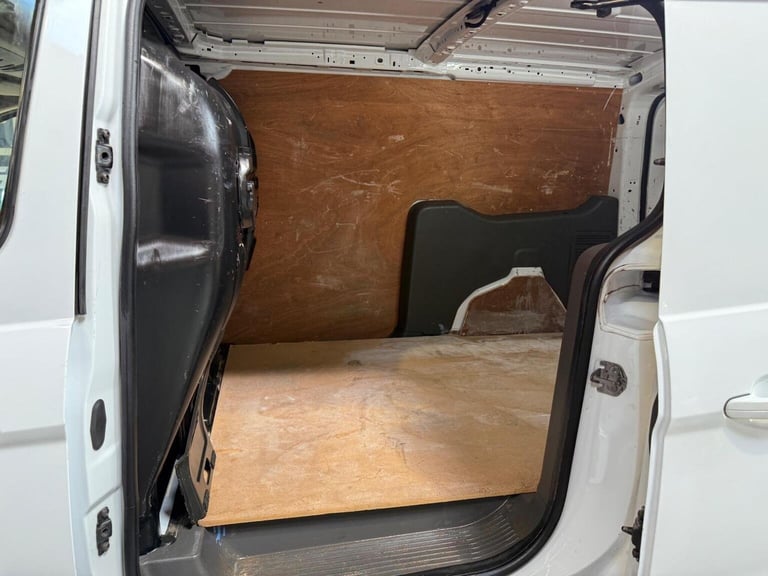 FORD TRANSIT CONNECT 1.5 240 EcoBlue Limited L2 Euro 6 (s/s) 5dr 2019