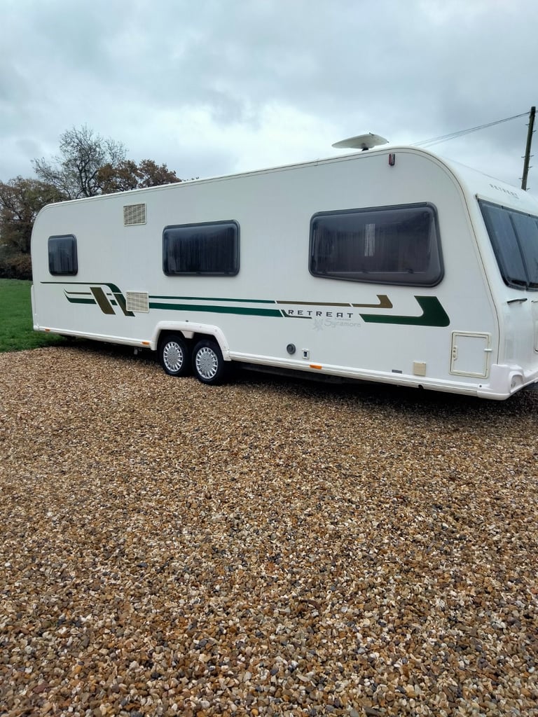 Bailey Retreat Sycamore 7 Berth fixed bed caravan 