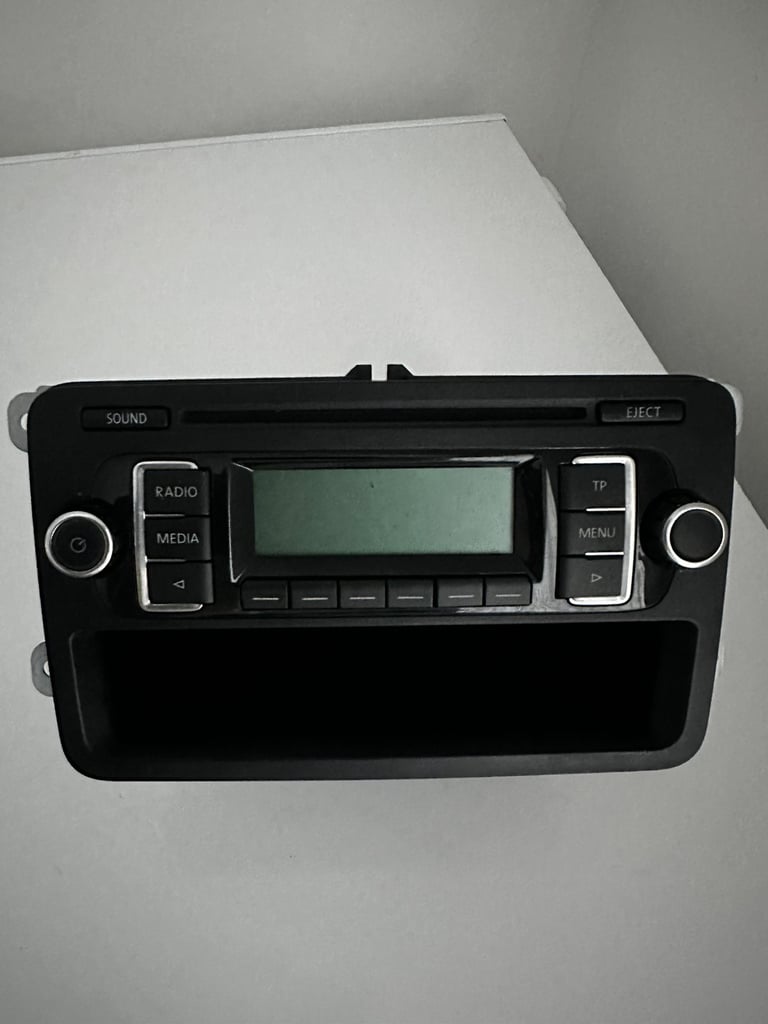 image for VW GOLF MK6 RADIO CD STEREO HEAD UNIT 