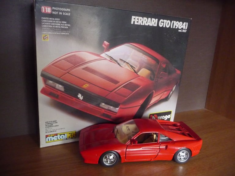 image for FERRARI GTO 1:18 SCALE MODEL - SUPERB CONDITION AND AT A GREAT PRICE.