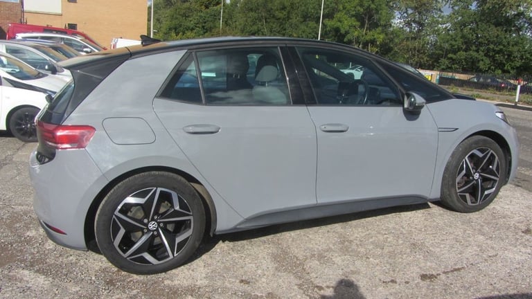2021 Volkswagen ID3 Pure Performance 45kWh Life Hatchback 5dr Electric Auto (150 ps) Hatchback EL...
