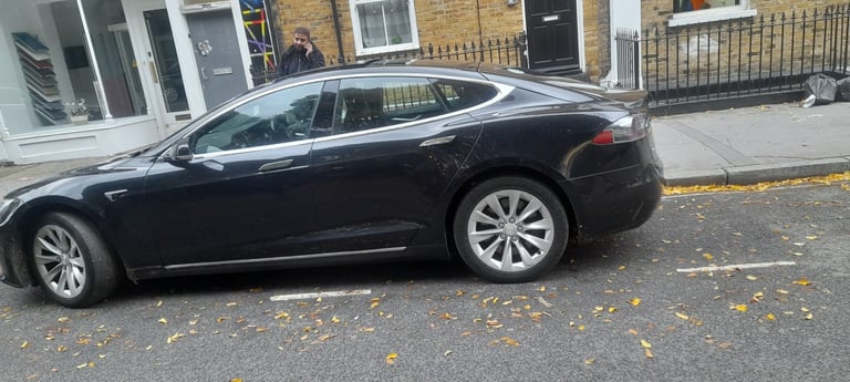 Tesla model s 