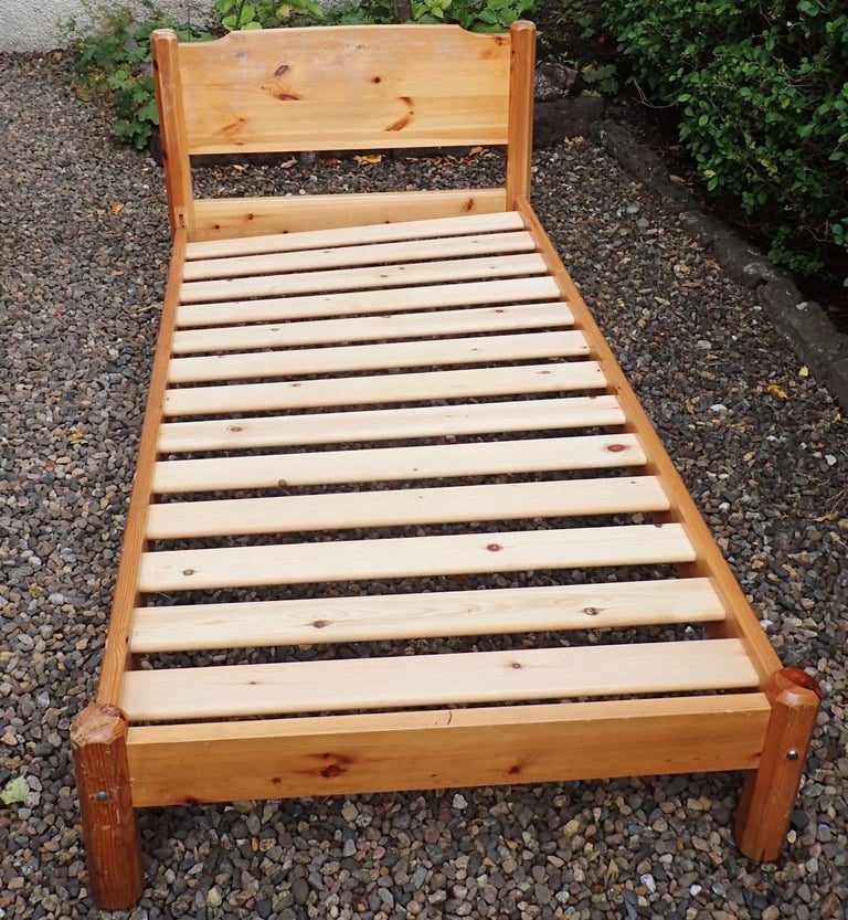 image for Wood Durham Pine Single Bed 