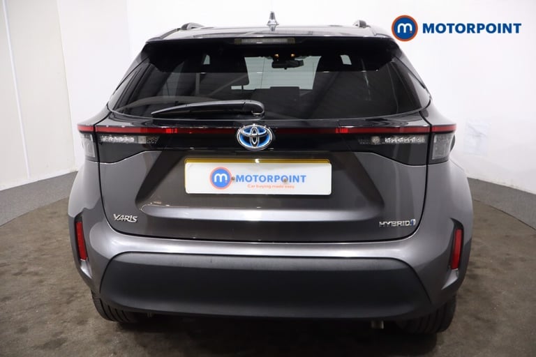 2023 Toyota Yaris Cross 1.5 Hybrid Design 5dr CVT Estate Hybrid Automatic