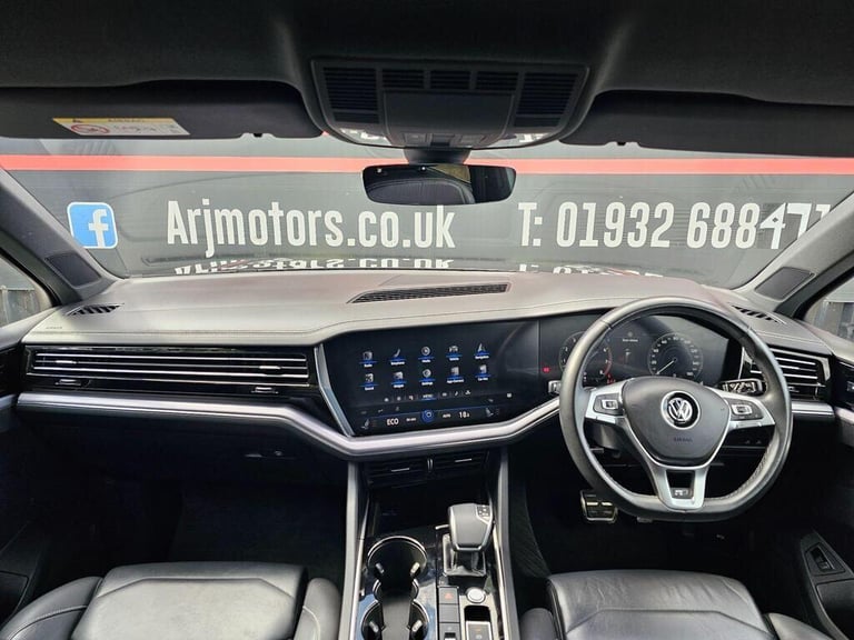 2019 Volkswagen Touareg 3.0 V6 TSI 4Motion R-Line Tech 5dr Tip Auto ESTATE PETROL Automatic