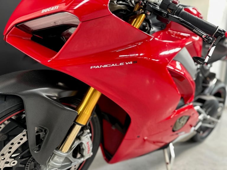 2018/67 Ducati Panigale V4S Motorcycle 