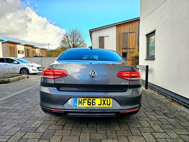 2017 VOLKSWAGEN PASSAT BLUEMOTION TECH NAV 2.0 TDI + EURO 6🔥