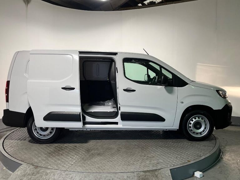 2025 Vauxhall Combo 1.5 Turbo D 2300 Prime Xl Panel Van 6dr Diesel Manual Lwb Euro 6 (s/s) (100 P...