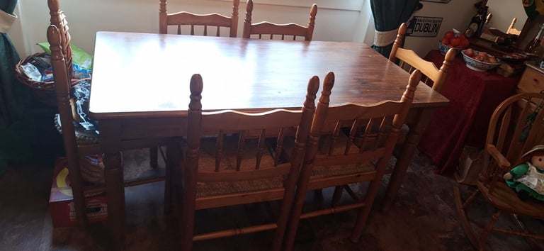 Cottage style table and chairs