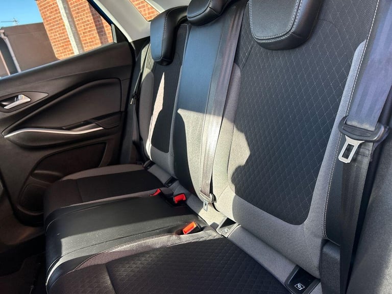 2022 Vauxhall Grandland 1.2 Turbo GS Line SUV 5dr Petrol Manual Euro 6 (s/s) (130 ps) SUV PETROL ...