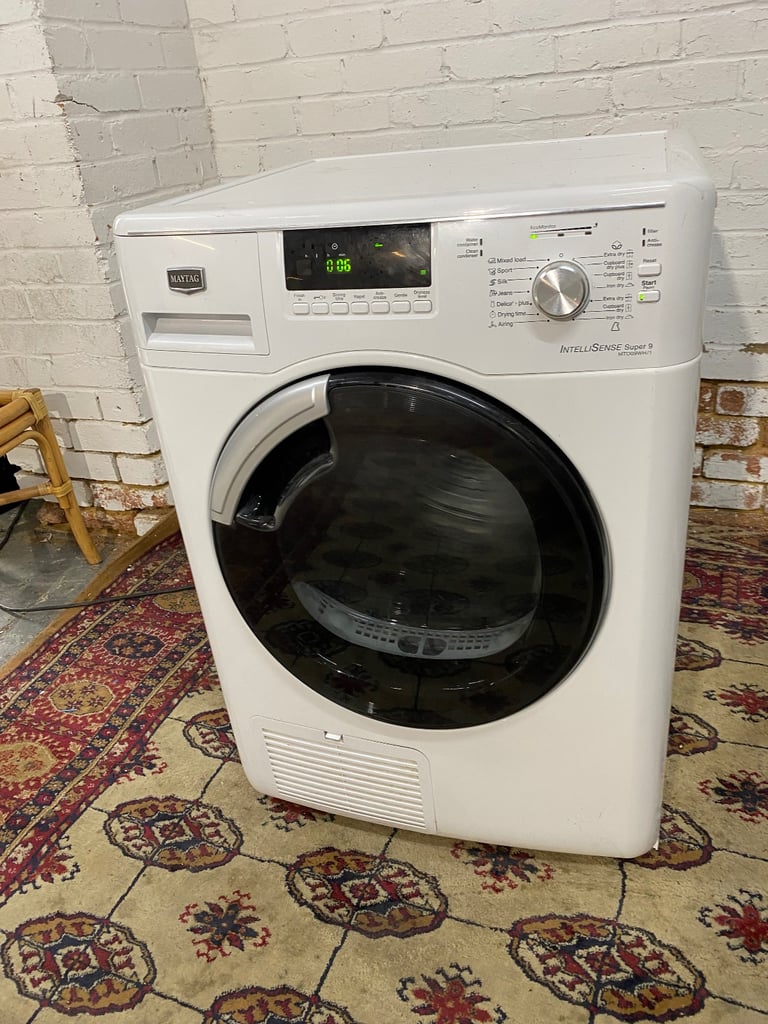 Beautiful Maytag TopBrand 9KG Glass Door Condenser Dryer 