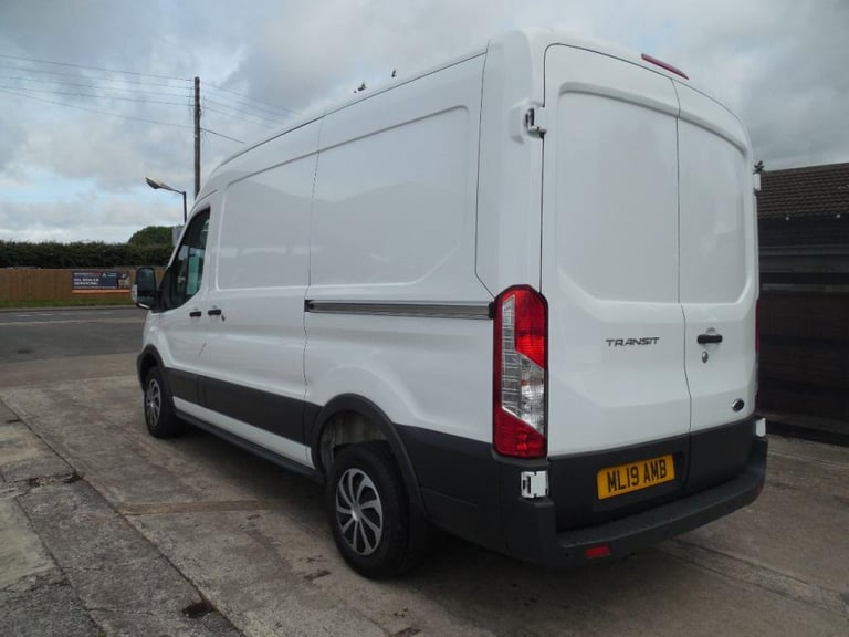  Ford Transit 2.0 TDCi 130ps H2 Van Diesel