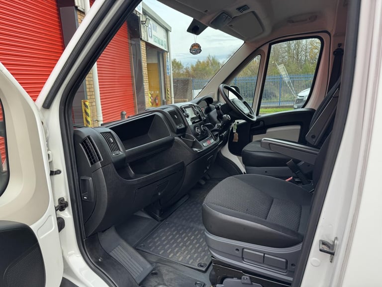 2016 Peugeot Boxer 2.0 BlueHDi H2 Van 130ps PANEL VAN DIESEL Manual