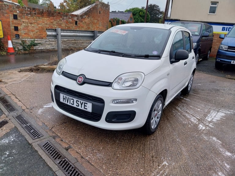 2013 Fiat Panda 1.2 Pop 5dr HATCHBACK Petrol Manual