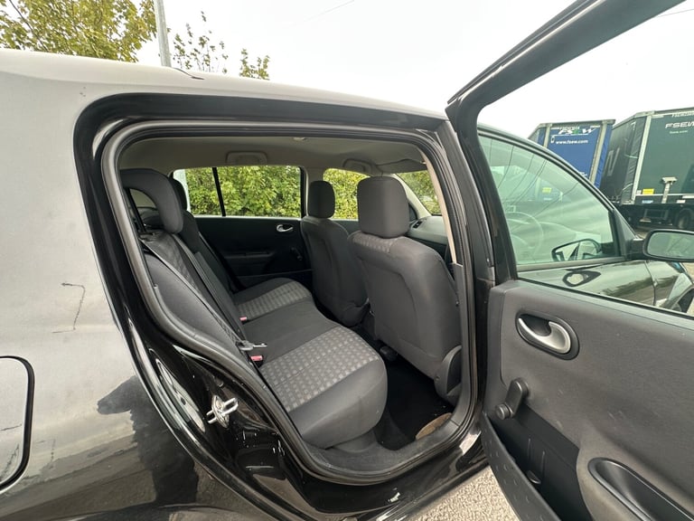 2008 Renault Megane 1.6 VVT Extreme II 5dr HATCHBACK Petrol Manual - Image 7