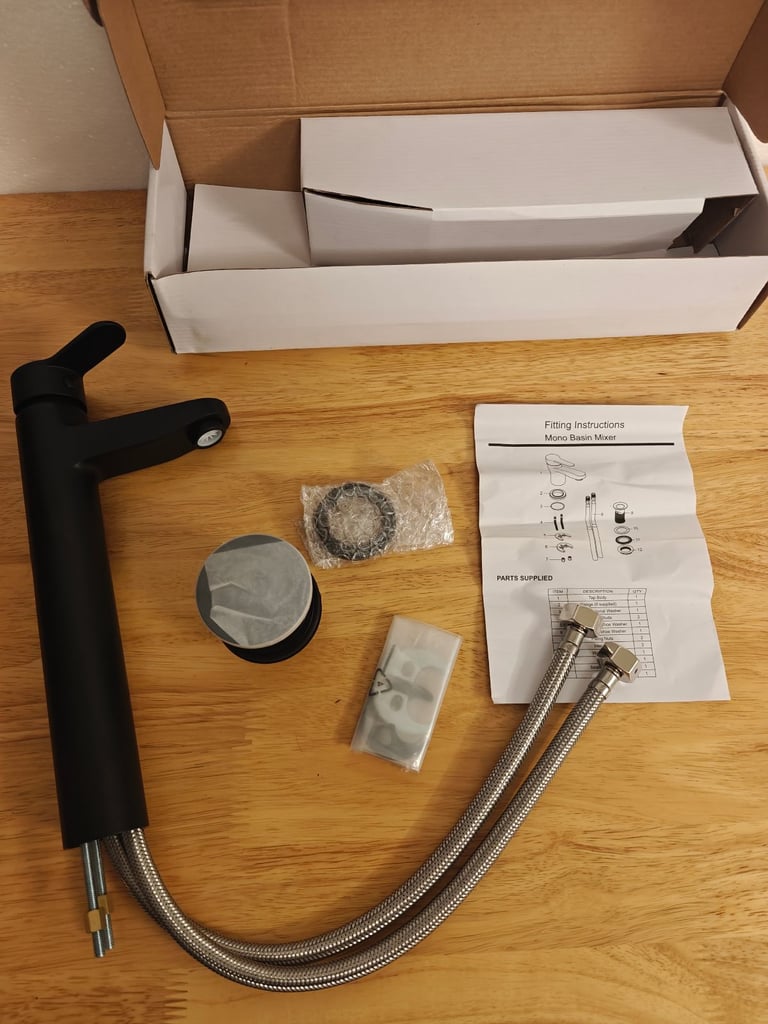 Lollipop extended mono basin mixer matt black