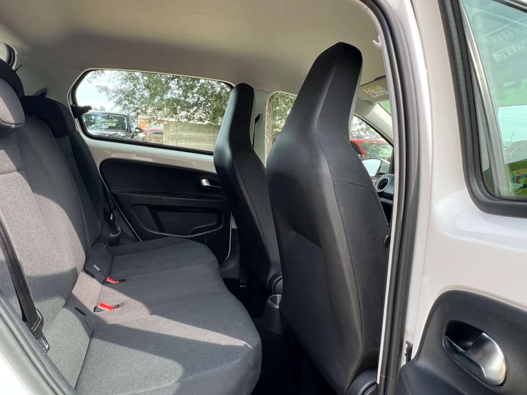 2017 Volkswagen up! 1.0 Move Up 5dr Hatchback Petrol Manual