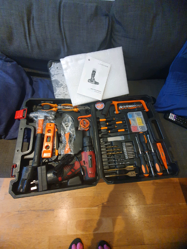 Complete tool kit with cordless drill