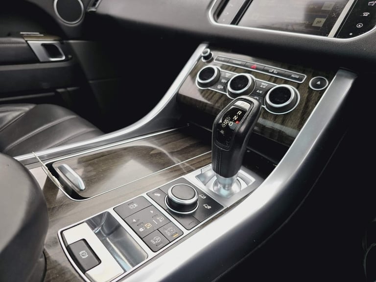 2016 Land Rover Range Rover Sport 3.0 SD V6 HSE Auto 4WD Euro 6 (s/s) 5dr SUV Diesel Automatic