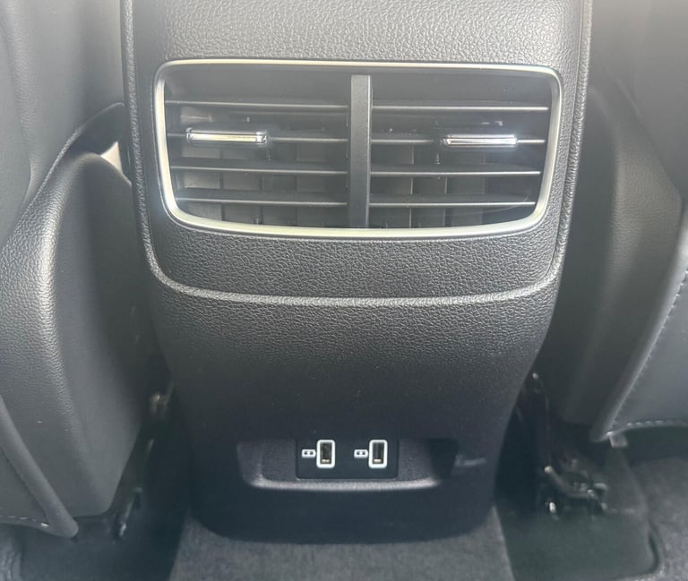 2022 MG MG HS 1.5 T-GDI 16.6kWh Exclusive Auto Euro 6 (s/s) 5dr ESTATE Petrol/Electric Hybrid Aut...