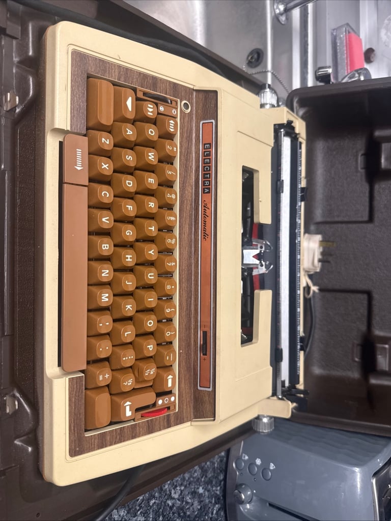 image for Vintage type writer 