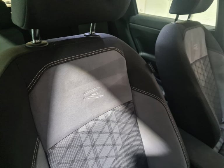 2024 74 VOLKSWAGEN POLO 1.0 TSI R-LINE HATCHBACK 5DR PETROL DSG EURO 6 (S/S) (11