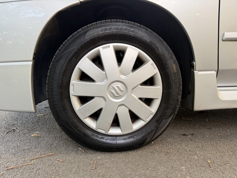 SUZUKI LIANA 1.6 GLX 2004