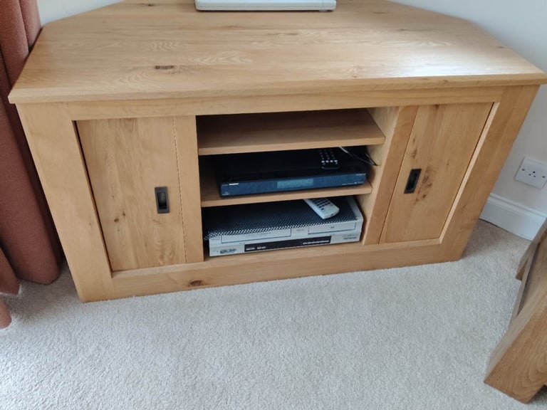 Solid Oak large TV unit 