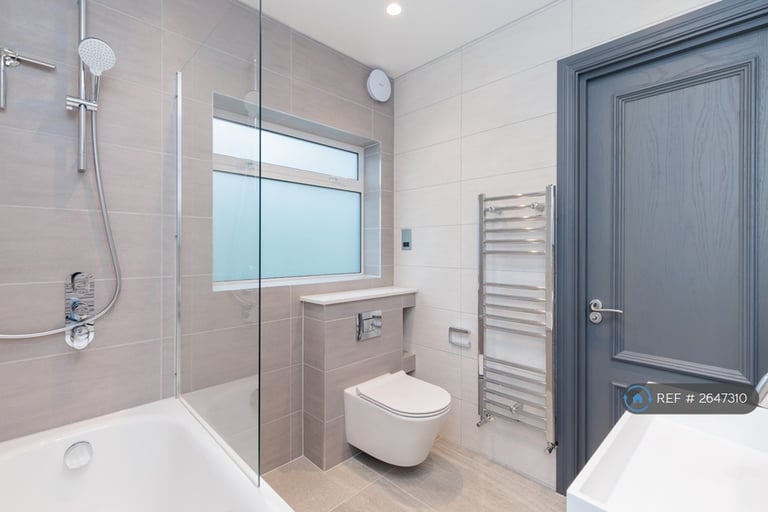 3 bedroom house in Mayfield Road, London, E17 (3 bed) (#2647310)